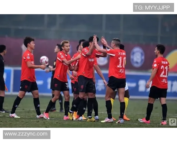 成都足球队强势领跑最新足球力量排行榜TOP10分析与解读 成都足球队强势领跑最新足球力量排行榜TOP10分析与解读